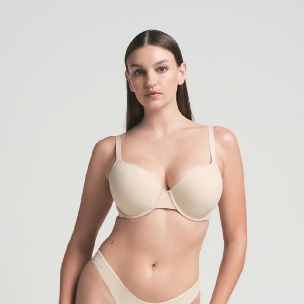 SKIMS NWT Underwire T-Shirt Bra 40DD {$56} Color-Mica